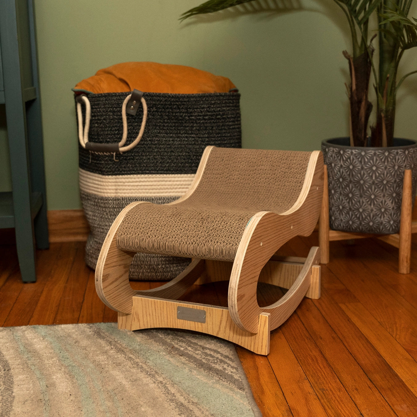 Medium Cat Rocking Chair- Detachable Cat Swing Chair- Model #S1302