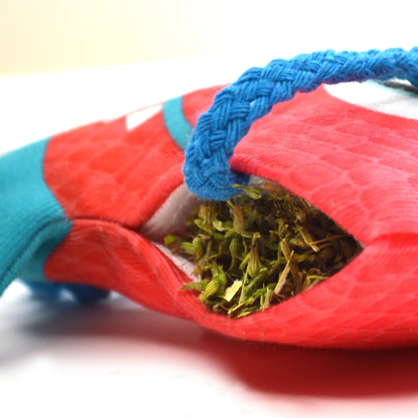 Get Silly Refillable Ruby Rascal Catnip Cat Toy- Model #714929801654